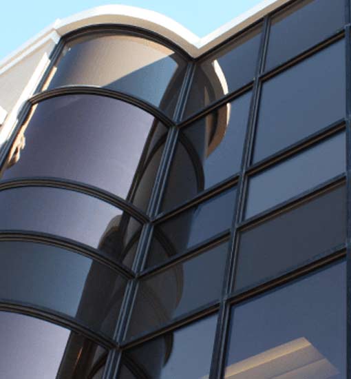 عزل حراري للزجاج ونوافذ المباني